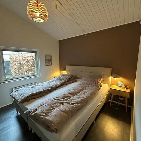 Sjarmerende Og Hyggelig Lite Hjem 度假居 霍尔斯特布罗